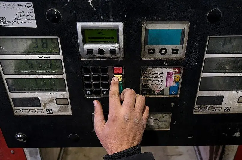 نامه هشدارآمیز نمایندگان به رئیس‌جمهور درباره افزایش قیمت بنزین