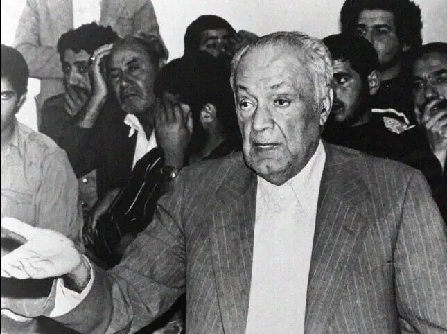 سال 1358/ مالک ساختمان پلاسکو در محوطه زندان قصر اعدام شد