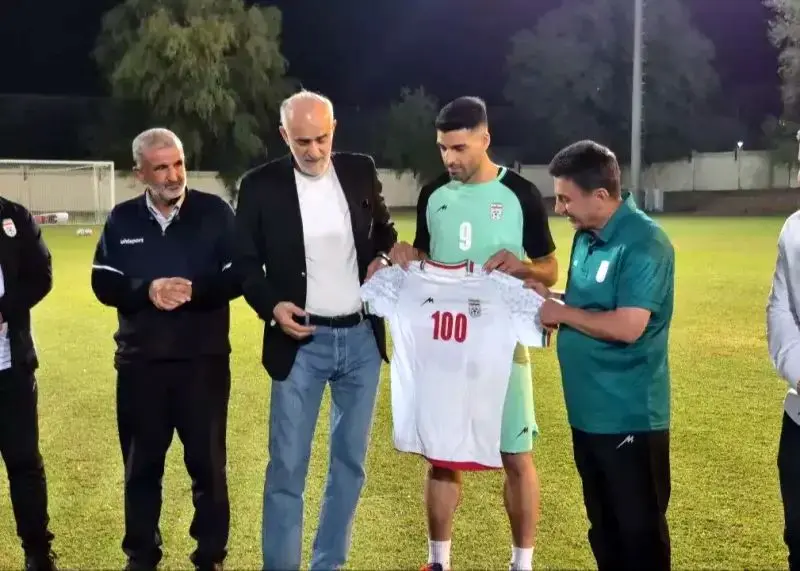 گذشتن از ۱۰۰ بازی ملی؛ سورپرایز ویژه طارمی در تمرین