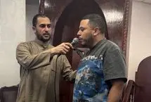 جوان آمریکایی مسلمان شد
