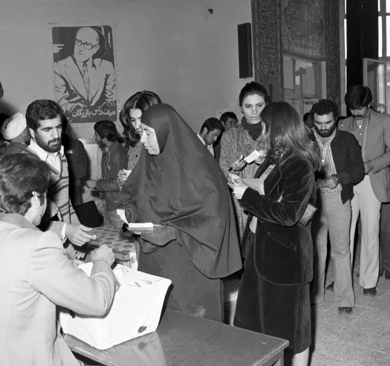 همه پرسی۶