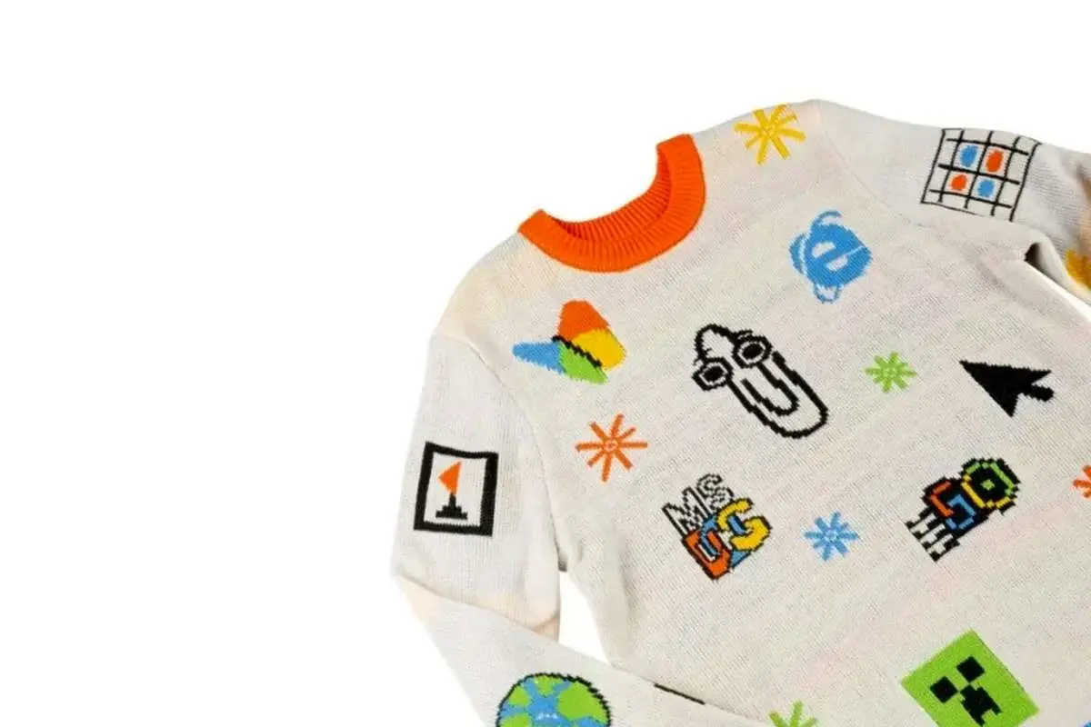 پلیورهای عجیب و نوستالژیک مایکروسافت برای کریسمس