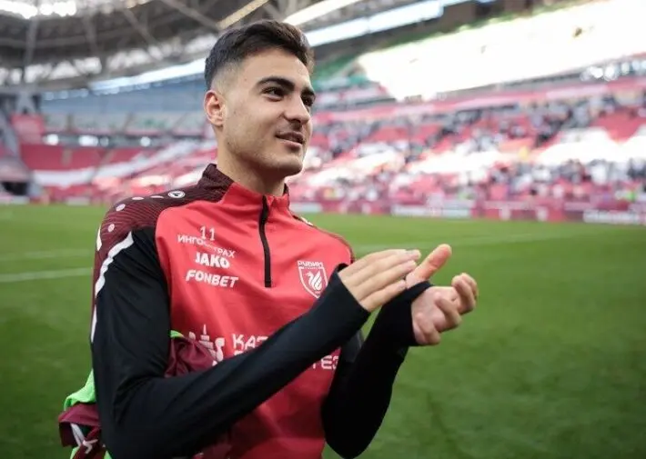 پرسپولیس و استقلال به دنبال هایجک این ستاره