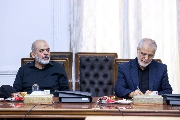 تصویر؛ فرمانده کل سپاه در مصلی تهران