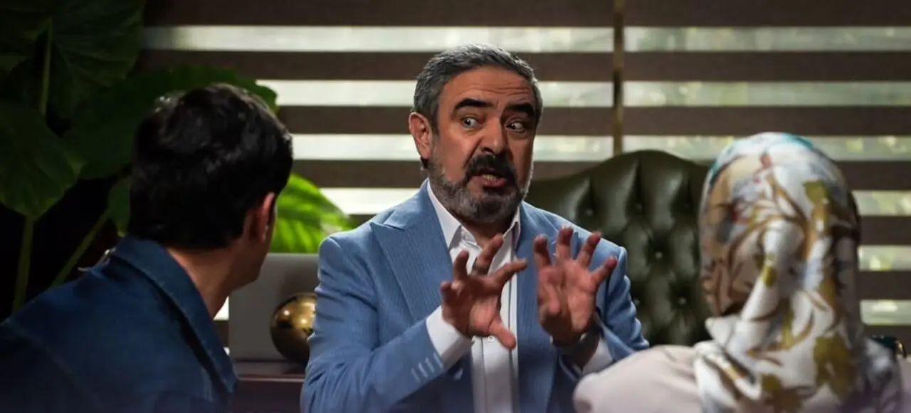 بازپخش سریال شش ماهه مهران مدیری در ماه رمضان