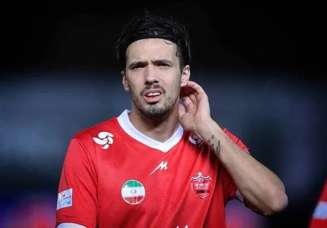 ستاره خارجی اوسمار کاپیتان پرسپولیسی‌ها شد!