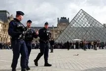 اولین تصویر از سارقان ۷ دقیقه‌ای موزه لوور

