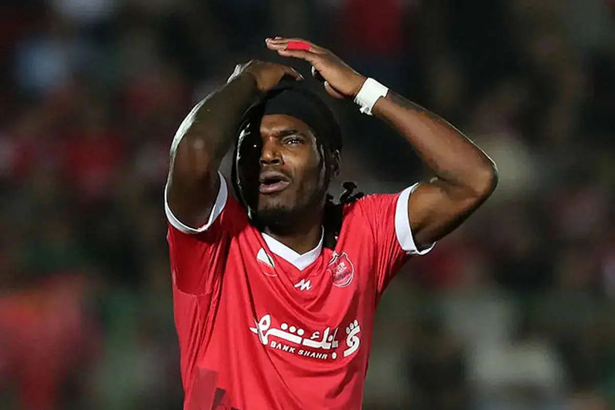 تکلیف بیفوما در پرسپولیس مشخص شد