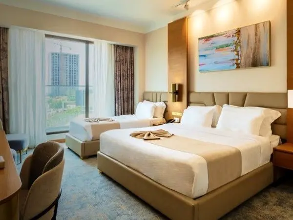 چطور بهترین هتل کیش را با توجه به بودجه و هدف سفر انتخاب کنیم؟