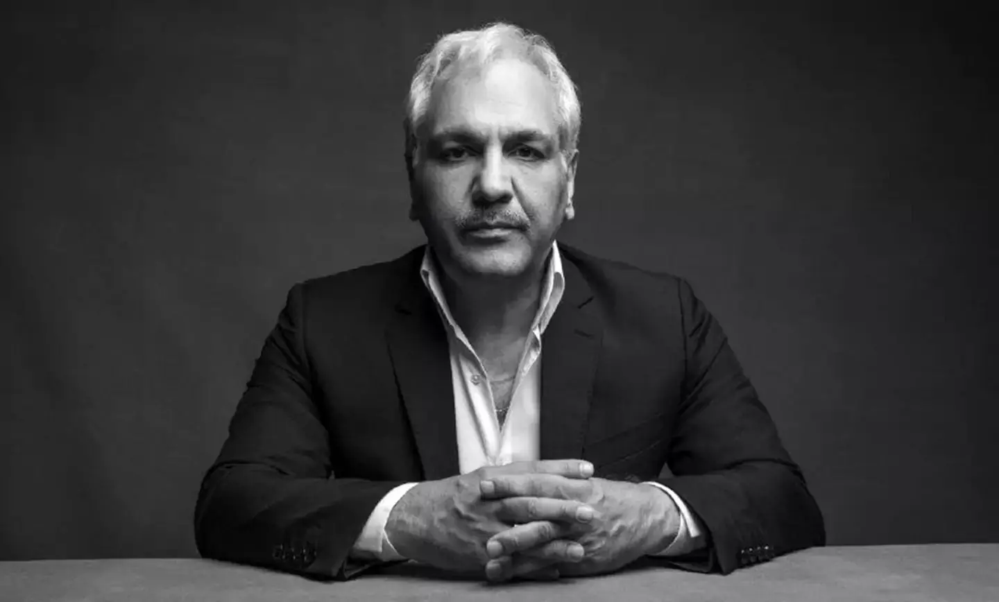 مهران مدیری: من که خواننده نیستم! 