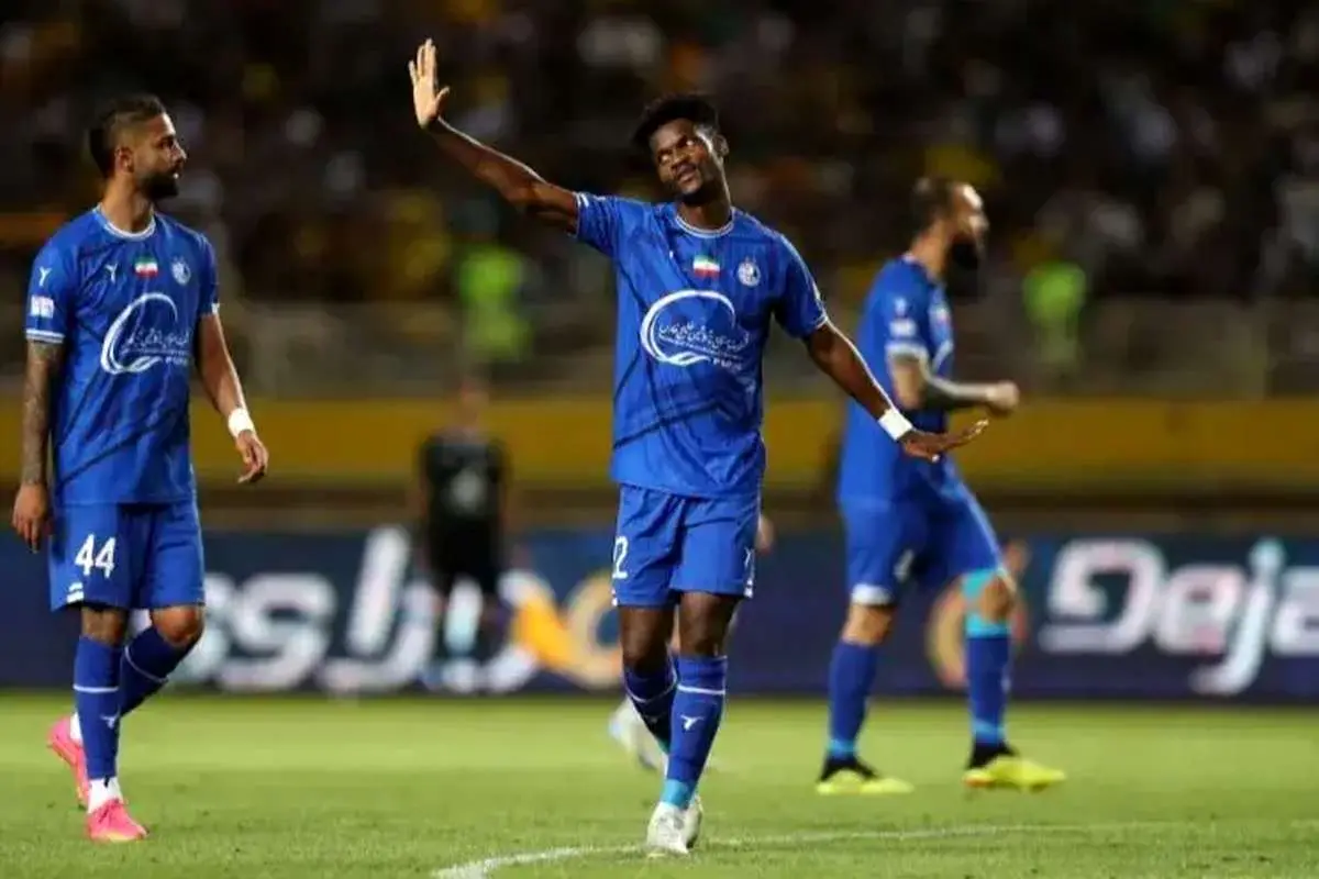 بازگشت ستاره بیانضباط استقلال به لیست