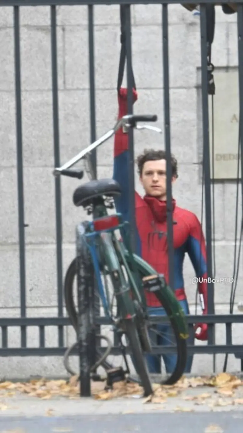 SPIDER-MAN23134-404x720