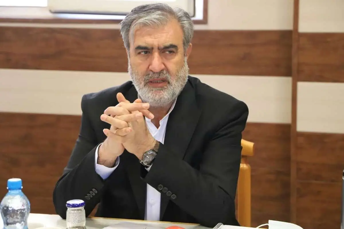 رئیس کمیسیون امنیت ملی: خارج کردن اورانیوم در این مرحله از رایزنی‌ها مطرح نیست