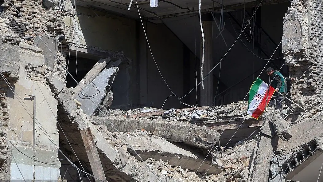 تصاویر؛ خیابان کارگر جنوبی یک روز بعد از حمله