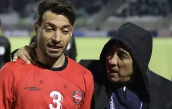 دعوای شجاع و خداداد وسط بازی با پرسپولیس!