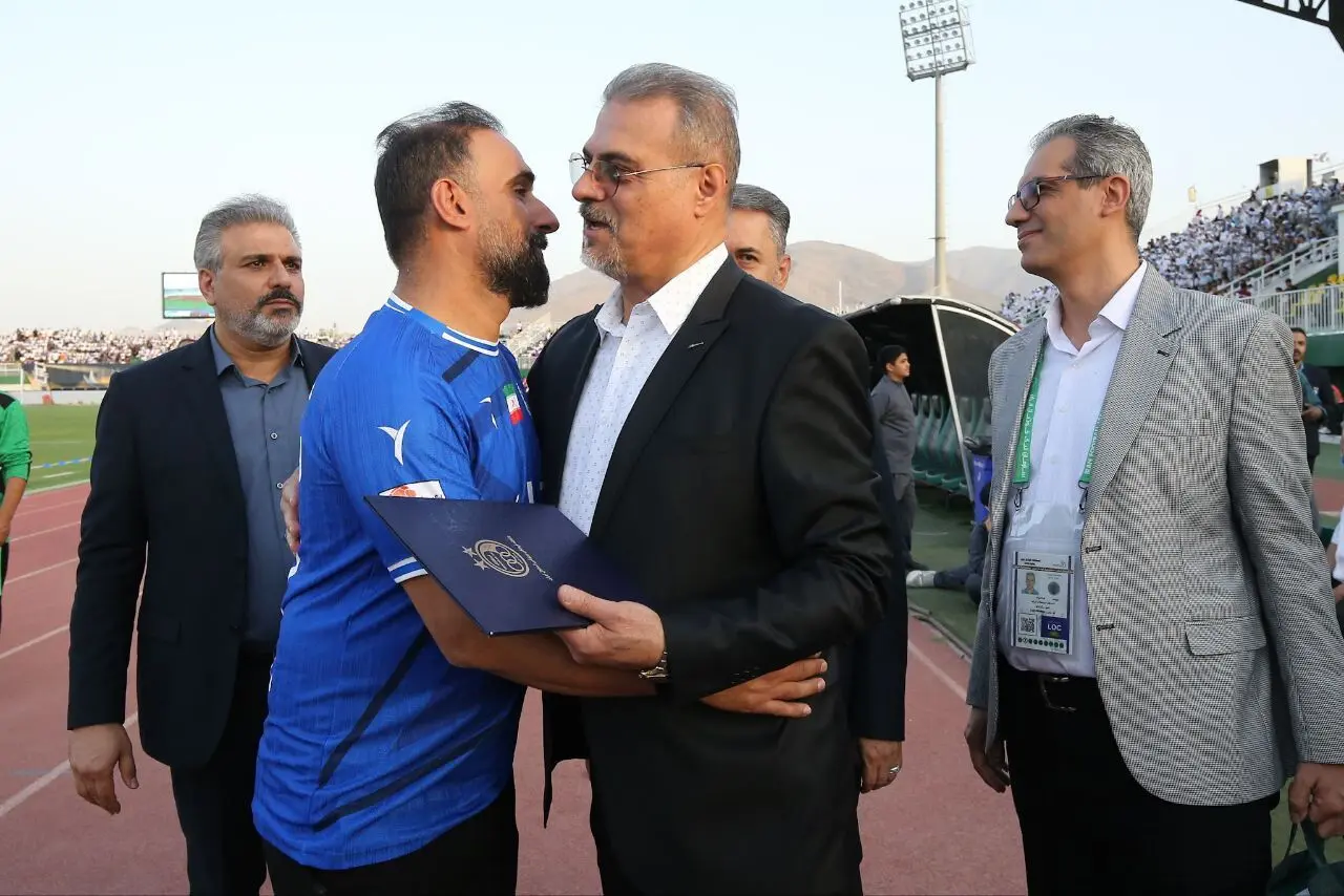 واکنش باشگاه استقلال به استعفای مدیرعامل: جویباری هنوز هست!
