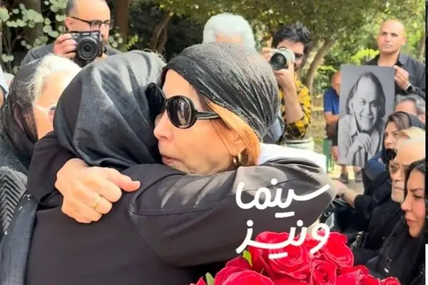 حضور هنرمندان در مراسم تشییع سیروس ابراهیم‌زاده