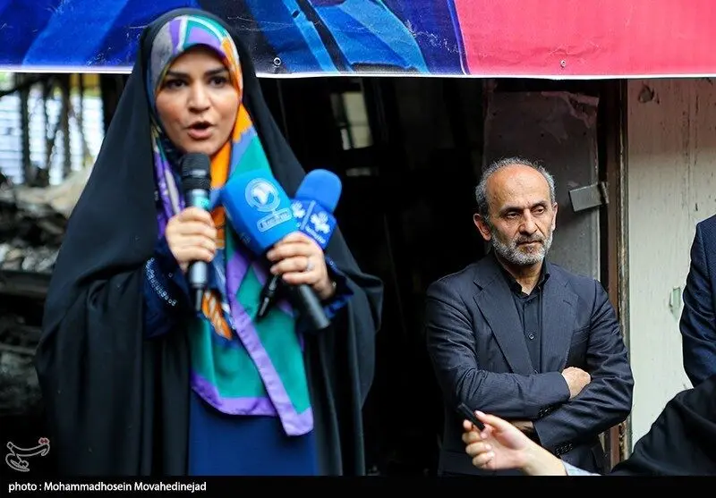 بازدید سفرای ۲۸ کشور از ساختمان شیشه ای  
