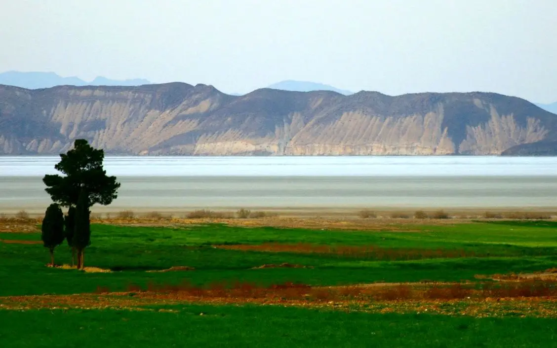 آب به بختگان رسید؛ آخرین شرایط آبی دومین دریاچه بزرگ ایران
