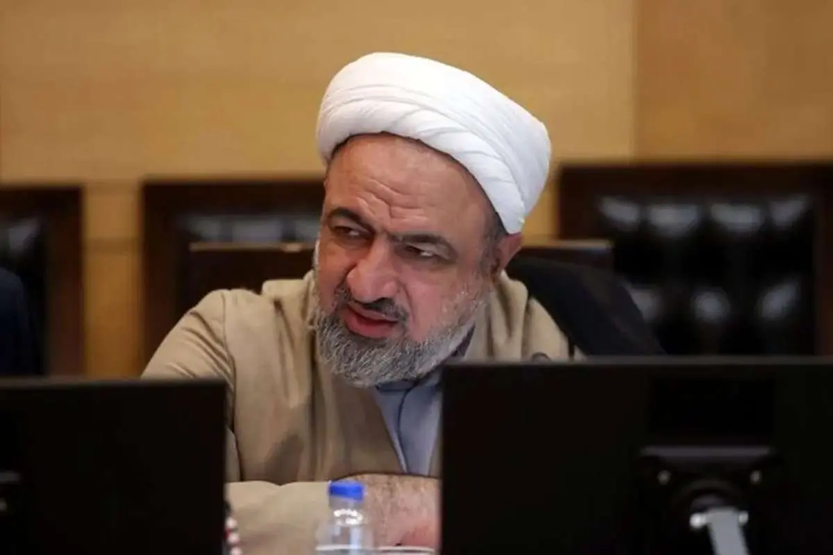حمید رسایی: مبدأ ارسال پیامک تذکر ‎حجاب، آیات قرآن، قانون اساسی و خون شهداست
