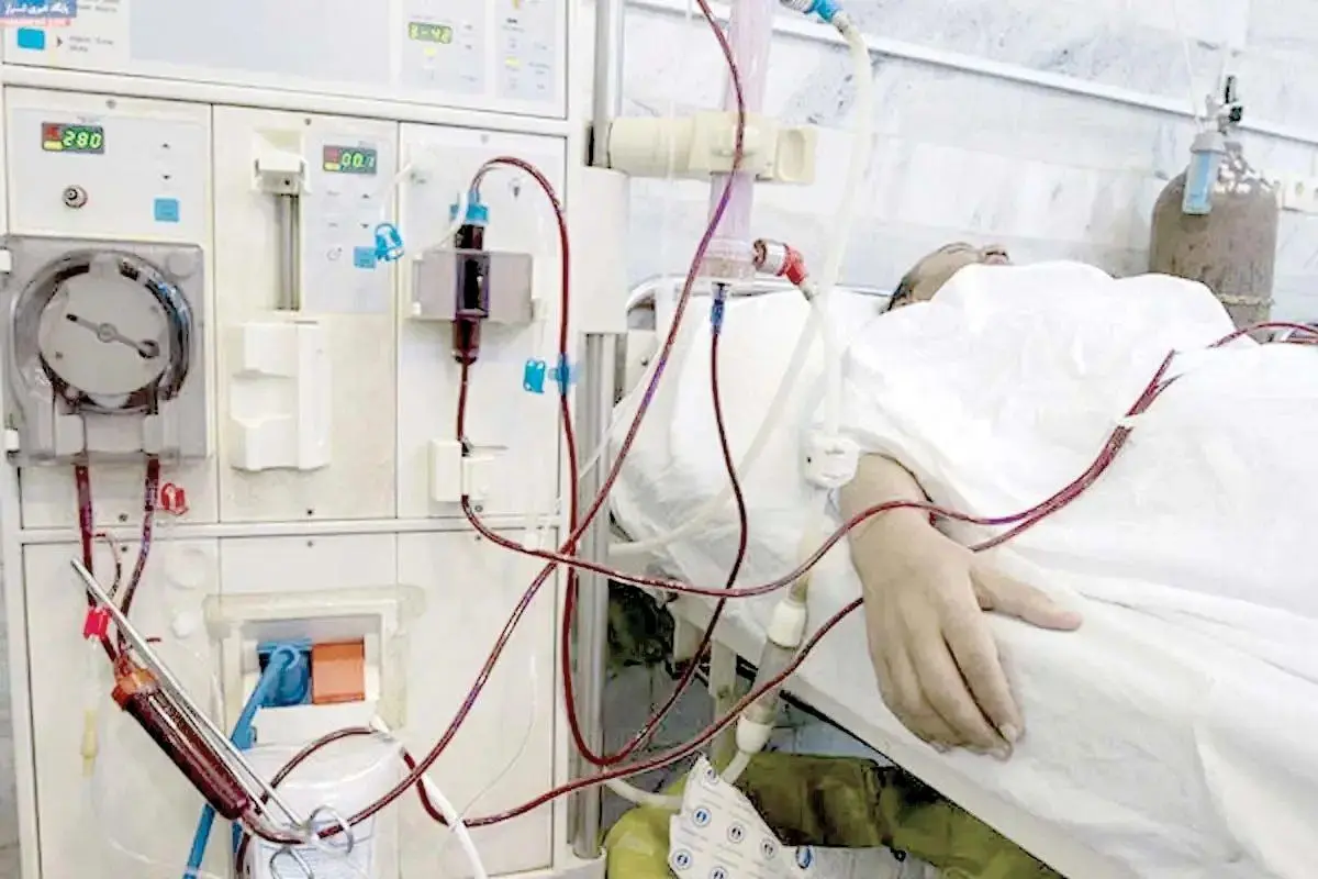 زخم جنگ بر صورت بیماران