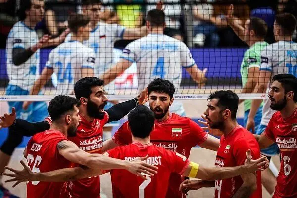روبرتو پیاتزا به والیبال ایران اعتبار داد

