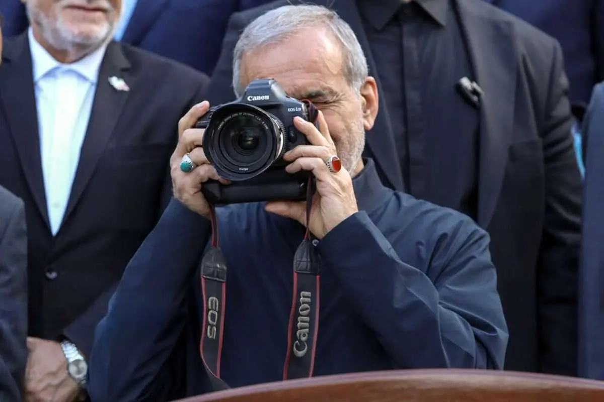 تصاویر؛ عکاسی پزشکیان از خبرنگاران!