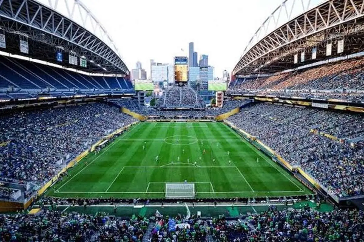 بازی ایران و مصر "مسابقه افتخار" همجنسگرایان!

