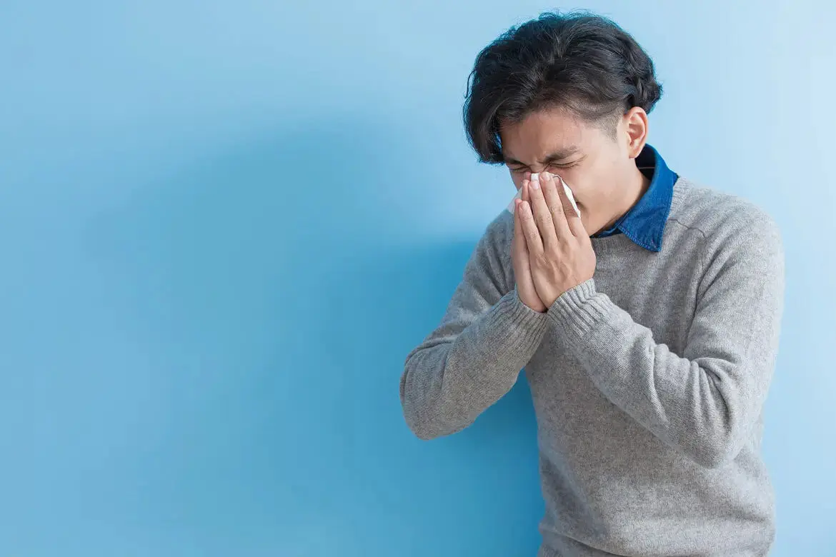 آلرژی، سرماخوردگی، آنفلوآنزا؛ چگونه علائم را تشخیص دهیم؟