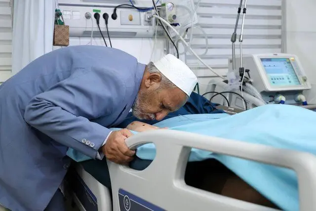 واکنش پدر صابر کاظمی به پیام رهبر انقلاب: برای ما قوت قلب بود