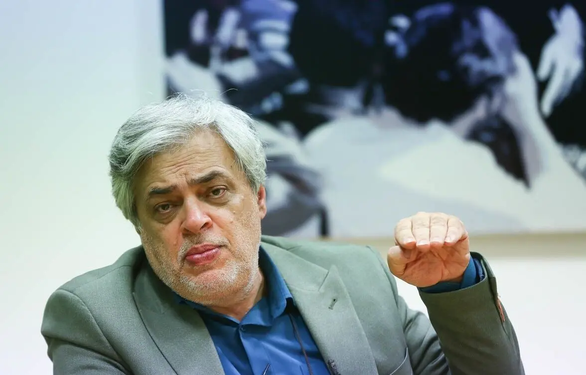 محمد مهاجری: مذاکره نه نشانه ضعف که نتیجه تغییر موازنه قدرت است
