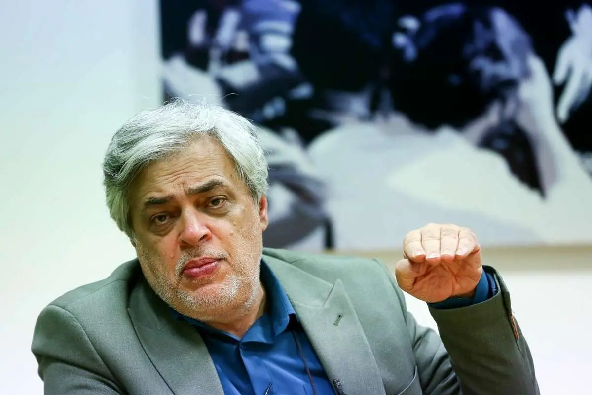 کنایه مهاجری به تندروها: ‏پا را به اندازه گلیم دراز کنید