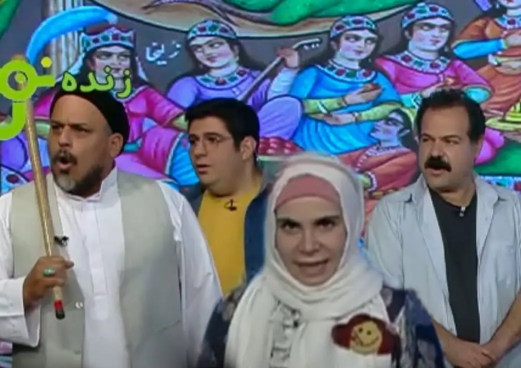 خونسردی و رفتار حرفه‌ای بازیگران شبکه نهال هنگام حـمله به ساختمان صدا و سیما