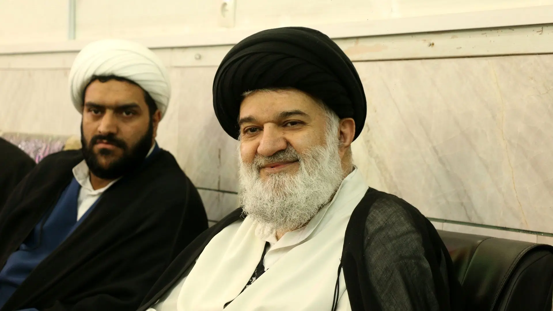  باقر خرازی: من در جریان عالم دیگر هستم/ آنهایی که با بمب اتم مخالفت کردن در عذابند 
