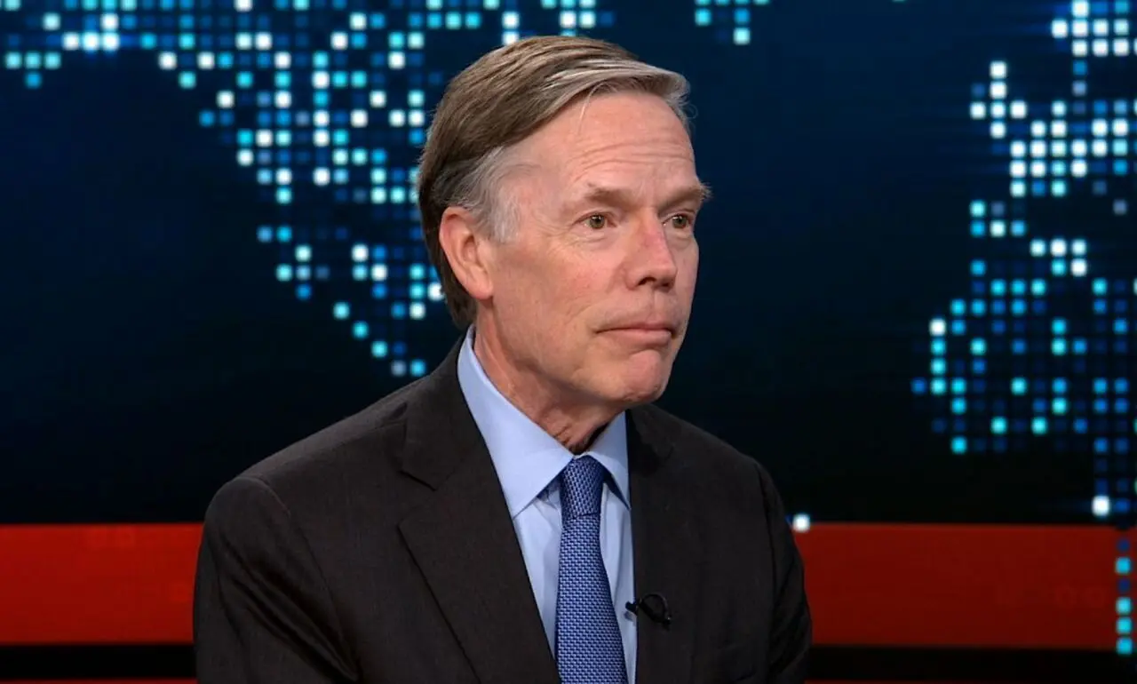 سفیر سابق آمریکا در ناتو: ما با بحران انرژی روبرو هستیم/ ایران تسلیم نخواهد شد