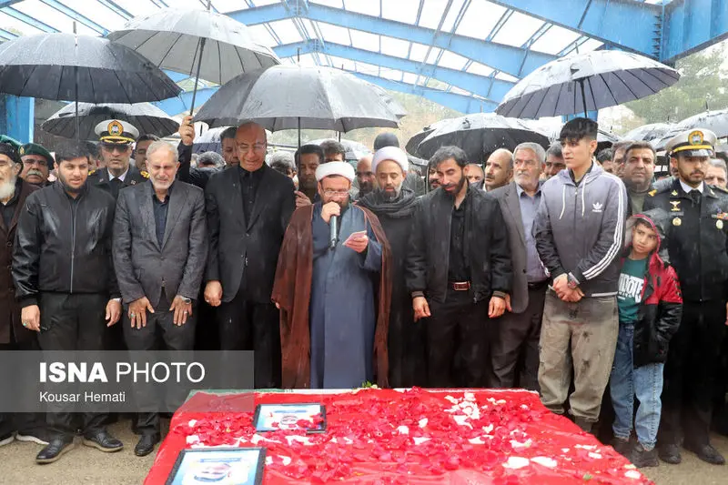 تشییع پیکر مطهر ۴ شهید «ناو دنا»۶