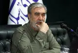 عزیزی: هنوز کسی از مادر زاییده نشده که با «بمب مادر» ایران را تهدید کند