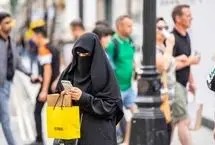 حمله خشونت‌آمیز پلیس هلند به دو زن محجبه