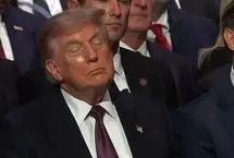 چُرت زدن ترامپ در مراسم خاکسپاری گراهام
