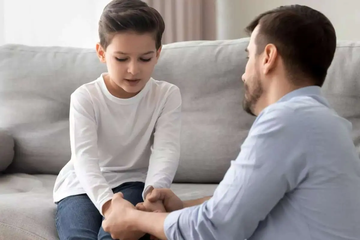 در شرایط جنگ چگونه مراقب سلامت روان کودکانمان باشیم؟
