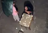ببینید؛ چهار ساعت زیر باران برای یک اشتباه در شطرنج!