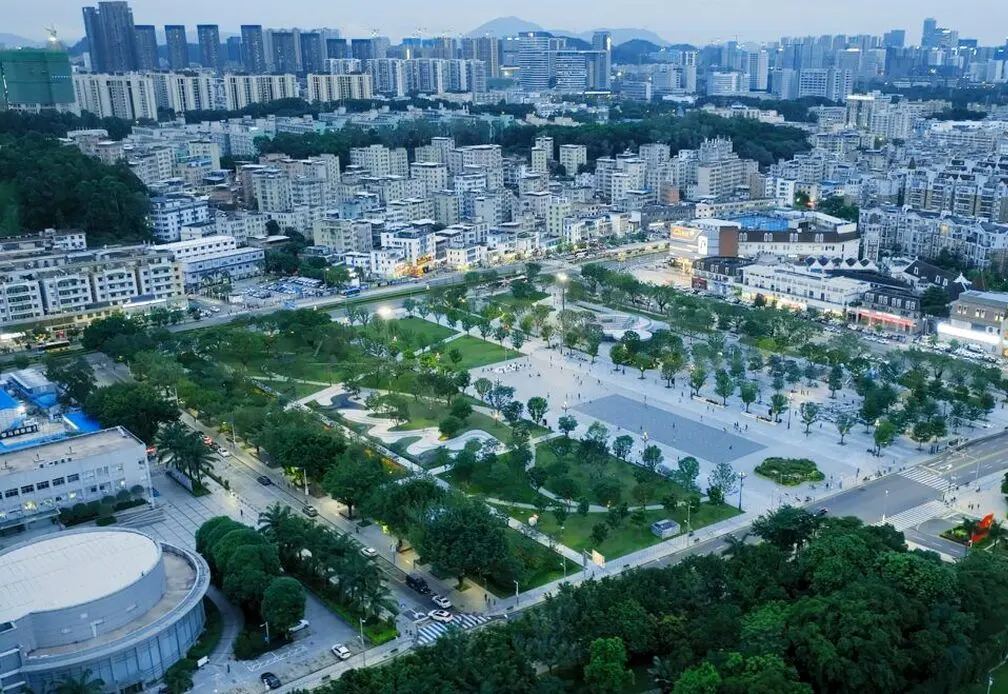میدان رودخانه گوانلان؛ برنده جایزه منظره سال 2024