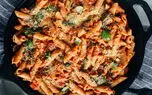 طرز تهیه پاستا اسفناج با سس گوجه فرنگی چیلی