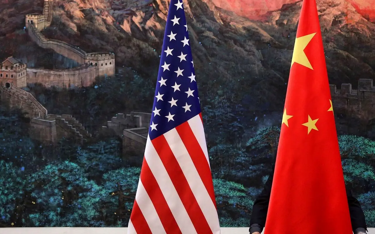 نشریه آتلانتیک: آمریکا در یک جنگ فرسایشی با چین احتمالا شکست می‌خورد