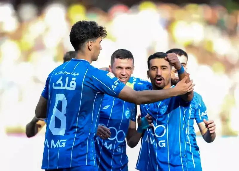 هت‌تریک برد در بازی فجر سپاسی مقابل استقلال؛ کیف شاگردان ساپینتو کوک است!