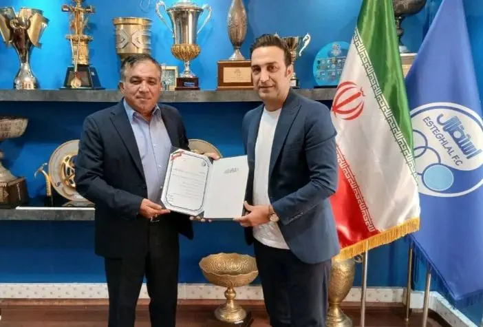 تمسخر پرسپولیسی‌ها توسط مدیر استقلال با دیالوگ نقی معمولی