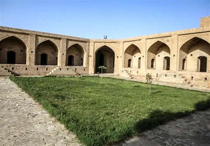 کاروانسرای تاریخی سمنان در خطر فراموشی؛ نه پول، نه نیرو، نه مرمت!
