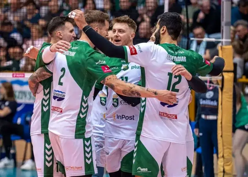 شکست قهرمان اروپا با درخشش ستاره والیبال ایران