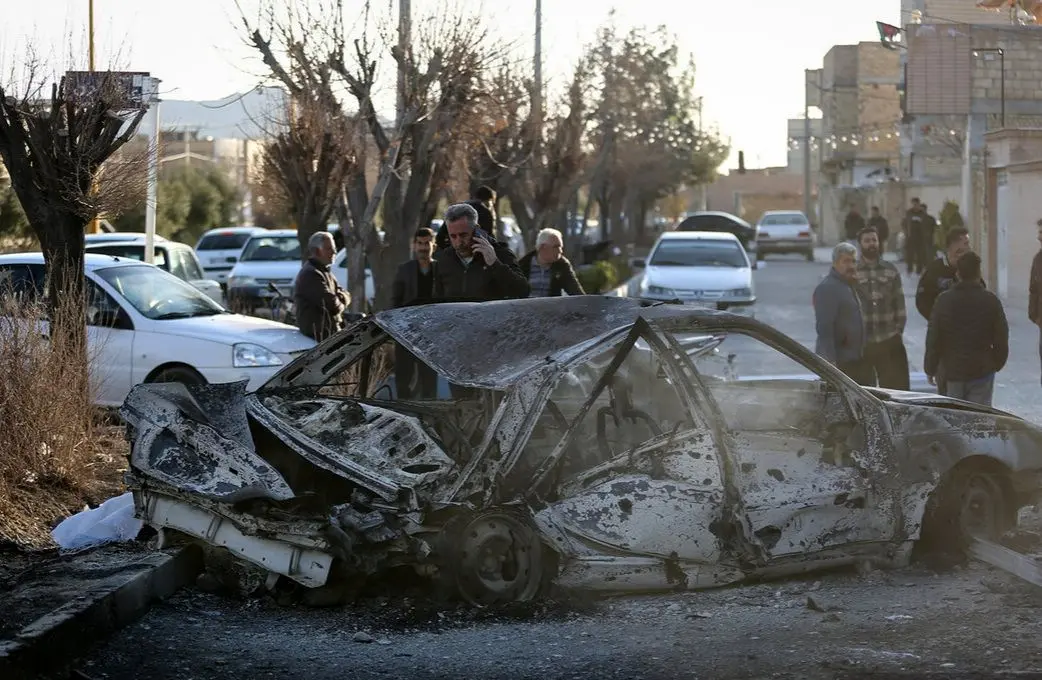 تصاویری از حملات هوایی به یک روستا