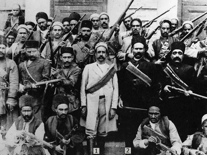 بهار در تابستان؛ به بهانه سالروز صدور فرمان مشروطیت ۱۴ مرداد ۱۲۸۵